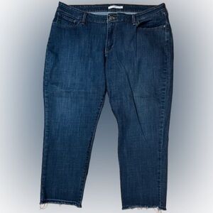 Levi’s 711 Skinny Denim Blank Tab Raw Hem Jeans Size 22W